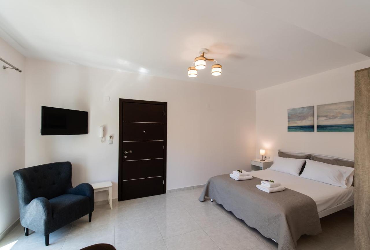 Bounatsa Studios & Apartments Nydri  Ngoại thất bức ảnh