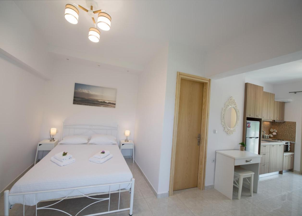 Bounatsa Studios & Apartments Nydri  Ngoại thất bức ảnh